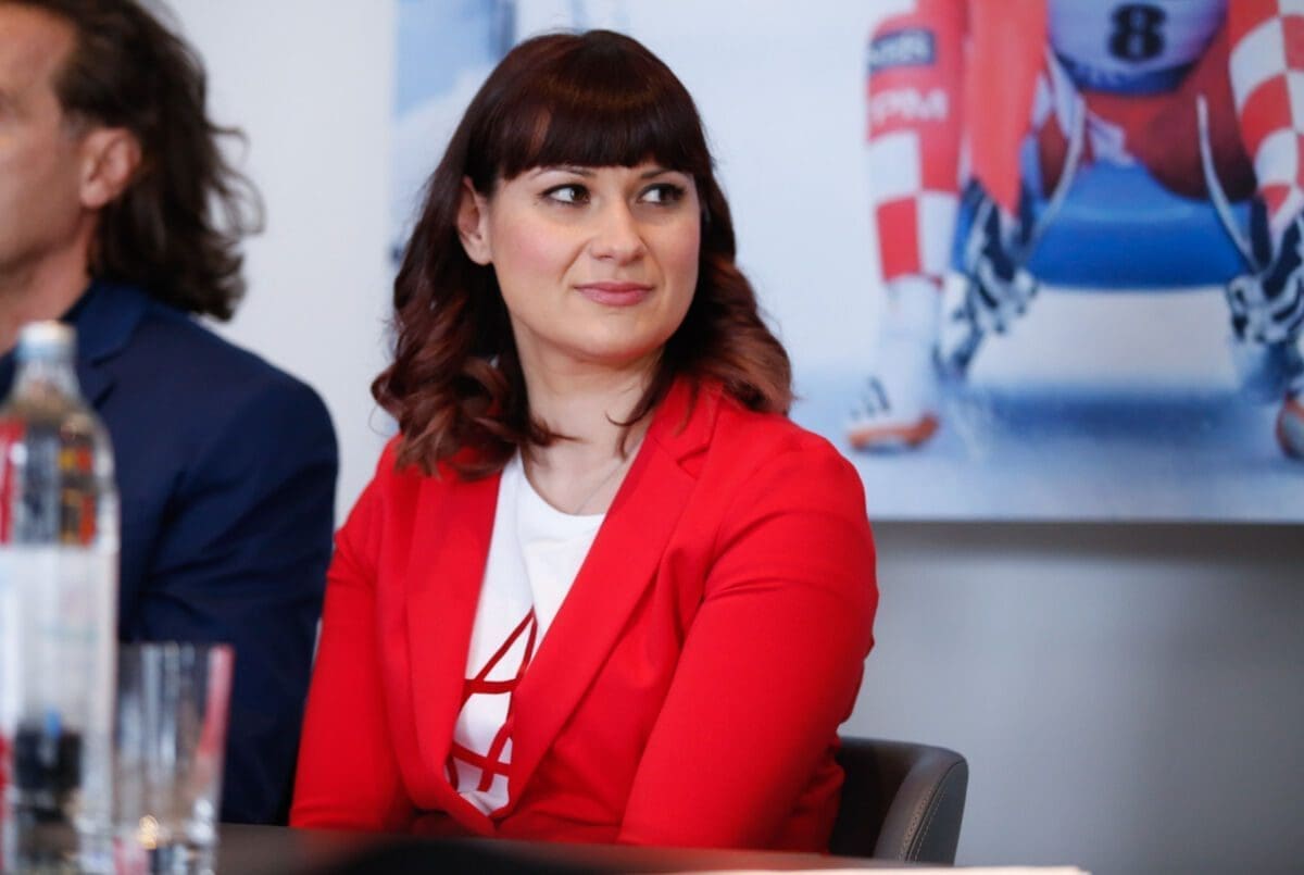 daria_obratov_sanjkasica_(3)