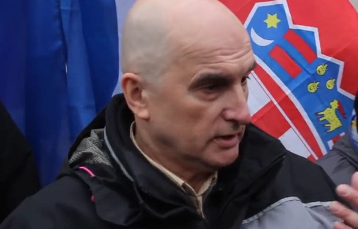 NASTAVLJA SE BRISANJE STRANICA S FACEBOOKA Izbrisana stranica Zorana Ercega "DOSTA JE Ja se vas ne bojim"