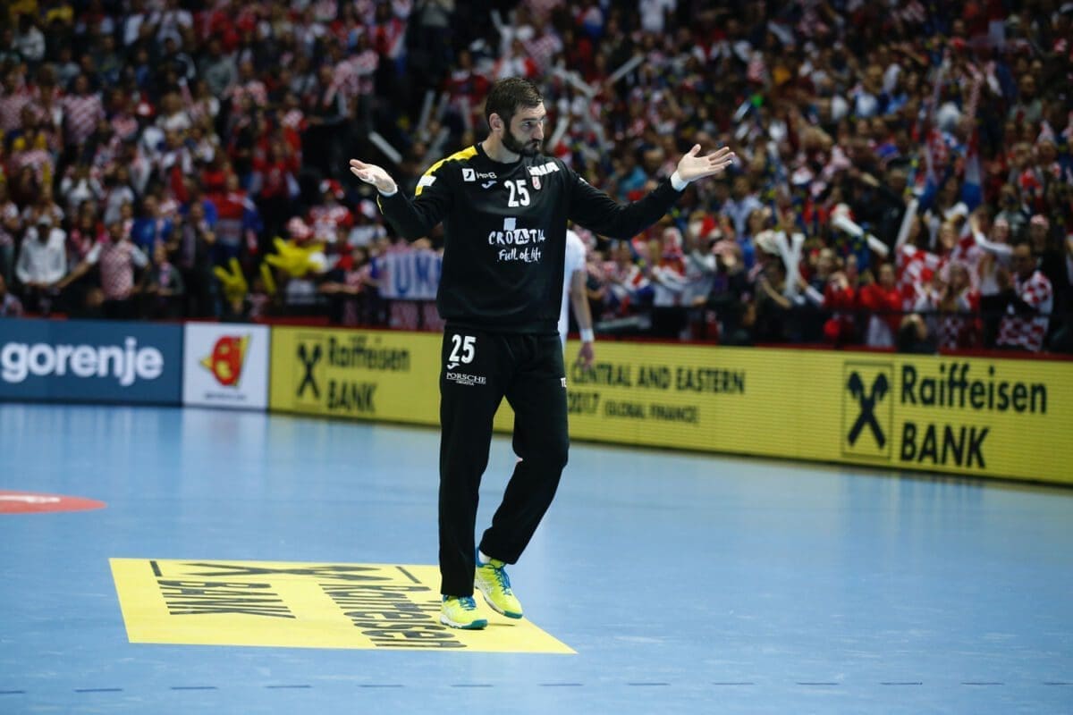 IZMJENA MEĐU VRATNICAMA Lino Červar iskoristio svoju četvrtu izmjenu