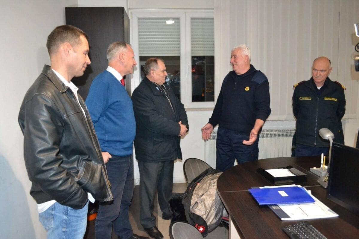 Opara i Boban u novogodišnjoj večeri obišli sve dežurne službe