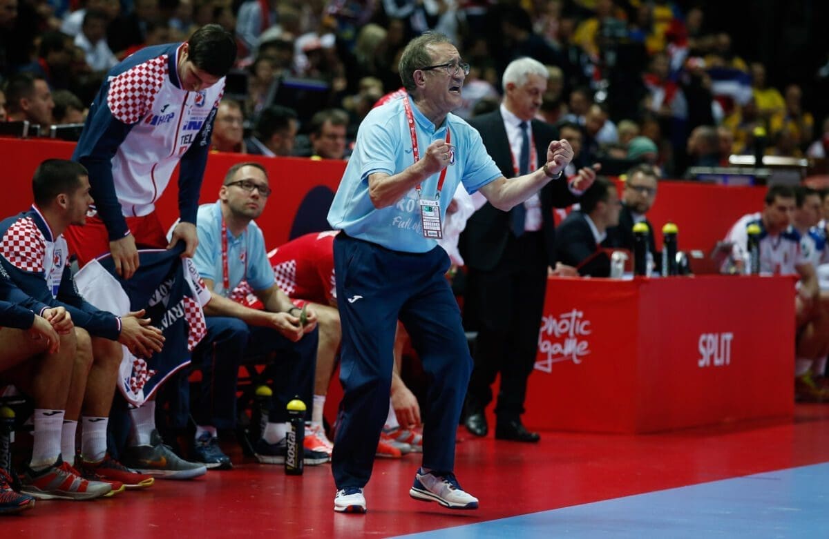 DUVNJAK OZLIJEĐEN Lino Červar iskoristio prvu izmjenu na Europskom prvenstvu