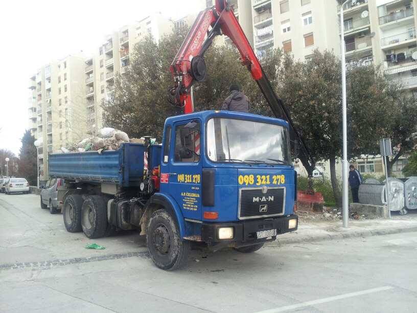 AKCIJA NA PUJANKAMA Da ne bi platili odlaganje na Karepovcu, bacali građevinski materijal usred grada