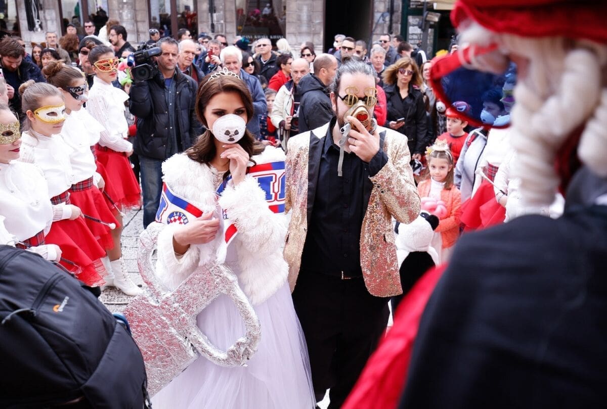 KRNJEVALSKA NEDJELJA Nagrađuju se najbolje maske, a povorku predvode Ante Cash i Martina Mitar