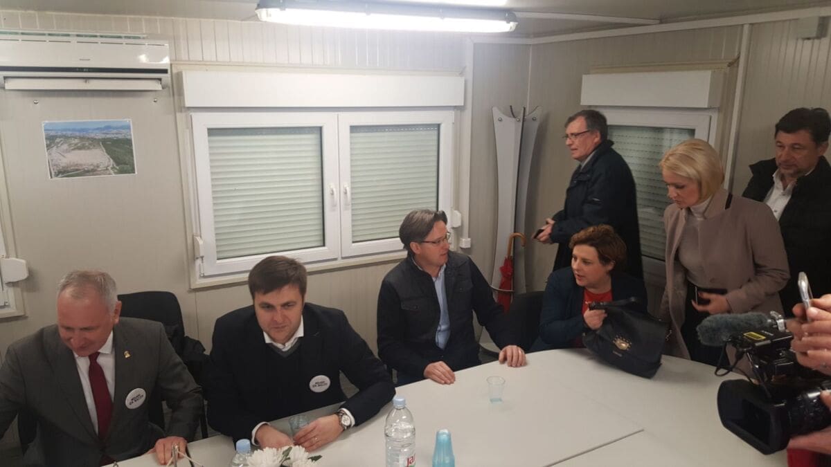 sastanak_opara_cosic_01