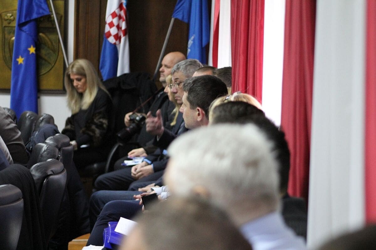 tematska_gradsko_vijece_karepovac_01