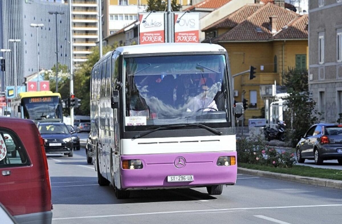 SINJ Besplatan prijevoz i za izvanredne studente