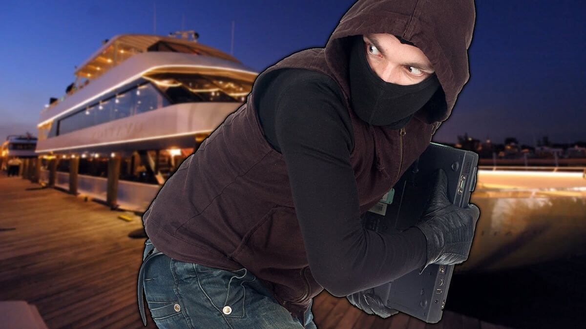 Vir: Danima krao s broda u vlasništvu državljanina Češke