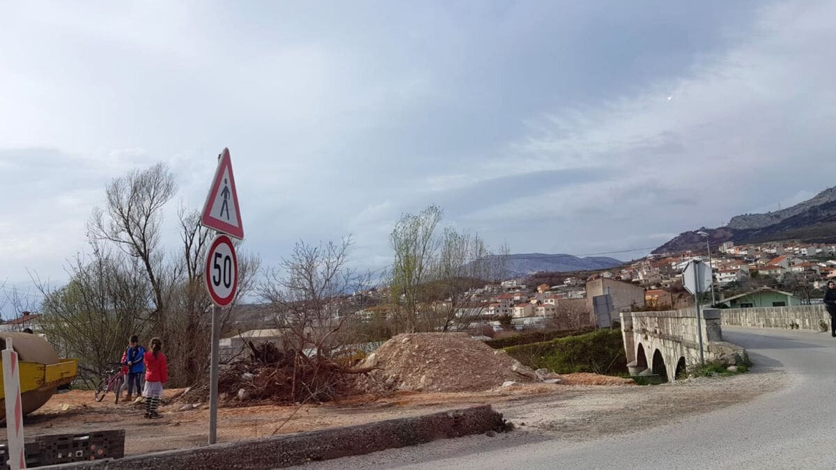 radovi_strozanac_cesta_zrnovnica_01