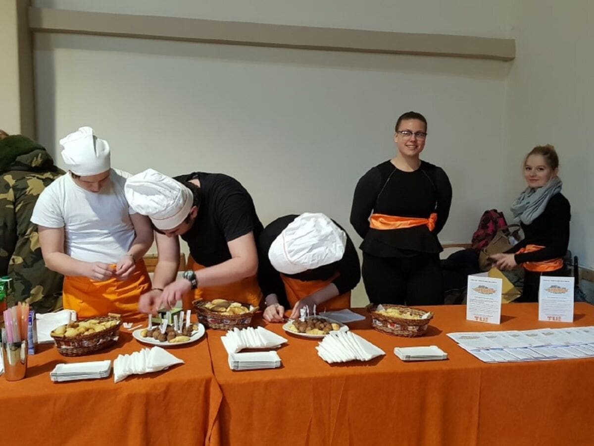 Sajam strukovnog obrazovanja okupio učenike završnih razreda osnovnih škola iz cijele županije