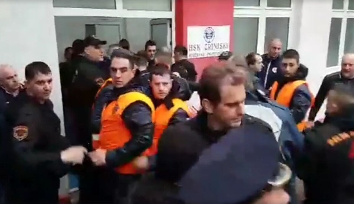 MOSTARSKO ČUDO Zrinjski do 88. minute gubio 0:3 protiv Željezničara, pa izjednačio. Suci napadnuti nakon utakmice