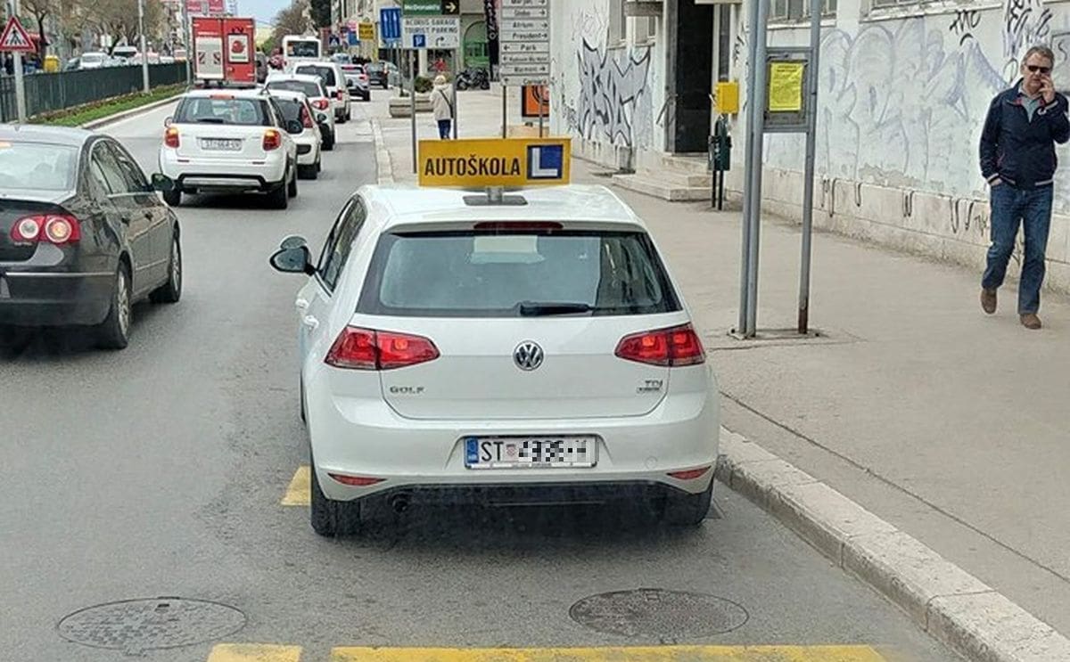 "Ima li granice bezobrazluk instruktora autoškola?"