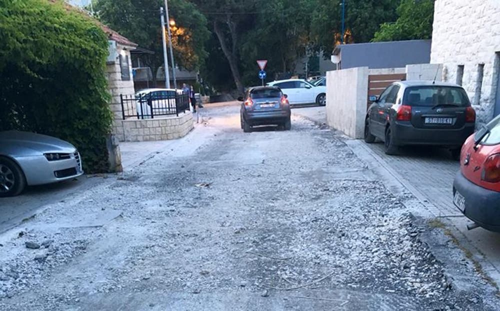 Popravi grad: "Vrijeme je da se na Gradskom vijeću pokrene pitanje kome smo povjerili naše ceste i nogostupe!"