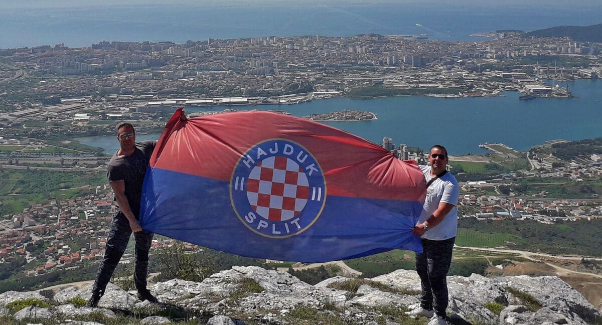 "Za ljubav jedinu - do pobjede": Hajduku poruka podrške s vrha Kozjaka!