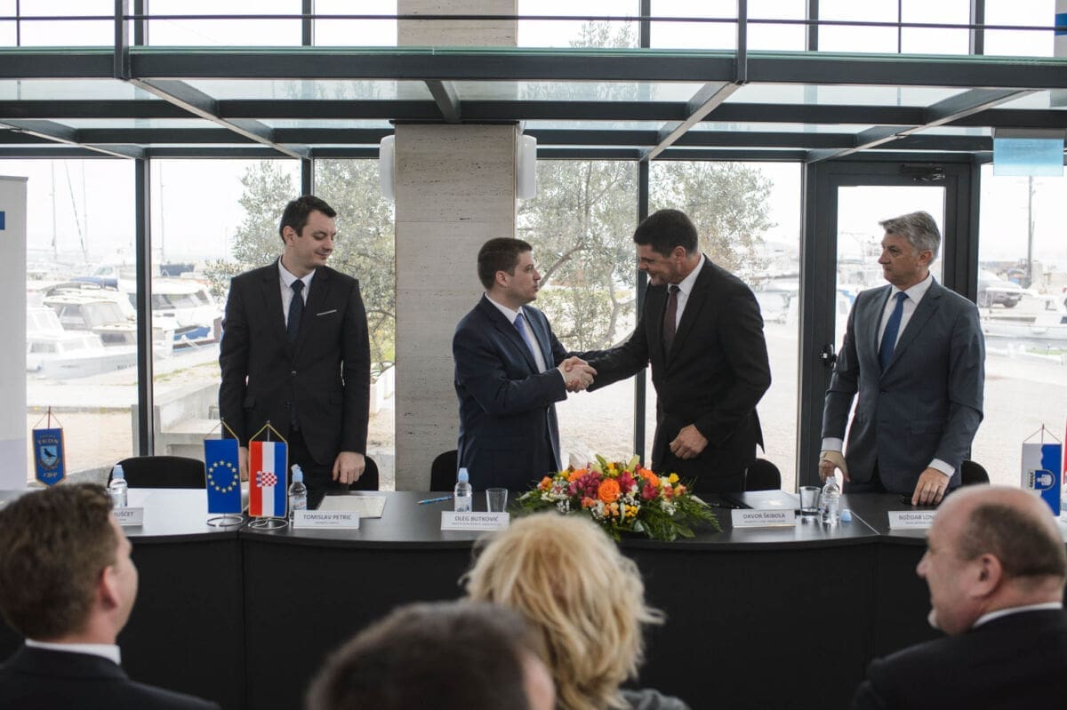 ZAPOČEO INVESTICIJSKI CIKLUS U LUKE Sredstvima EU do boljeg otočnog povezivanja