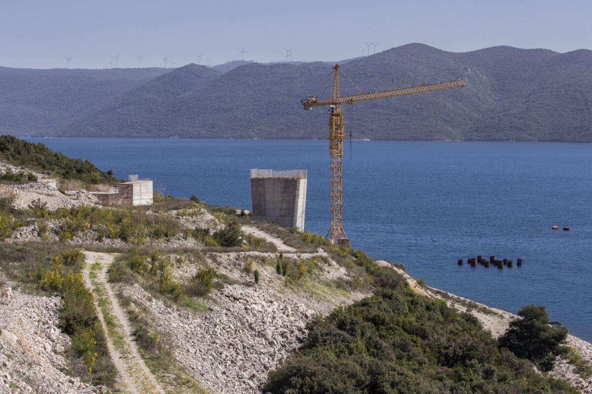 GRADILIŠTE PELJEŠKOG MOSTA "POD KLJUČEM" Nemoguće doći do bilo kakvih informacija?