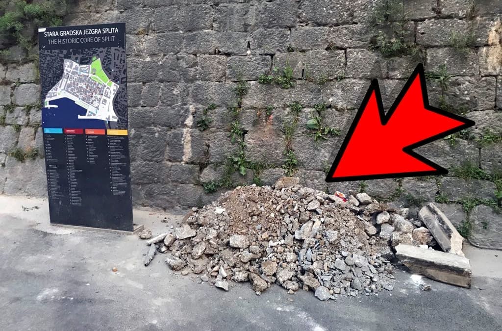 Got the point?: Gradski koncesionar nakon radnog vremena nabacao šut na nogostup tik uz povijesno blago, Grad ih trenutno kaznio