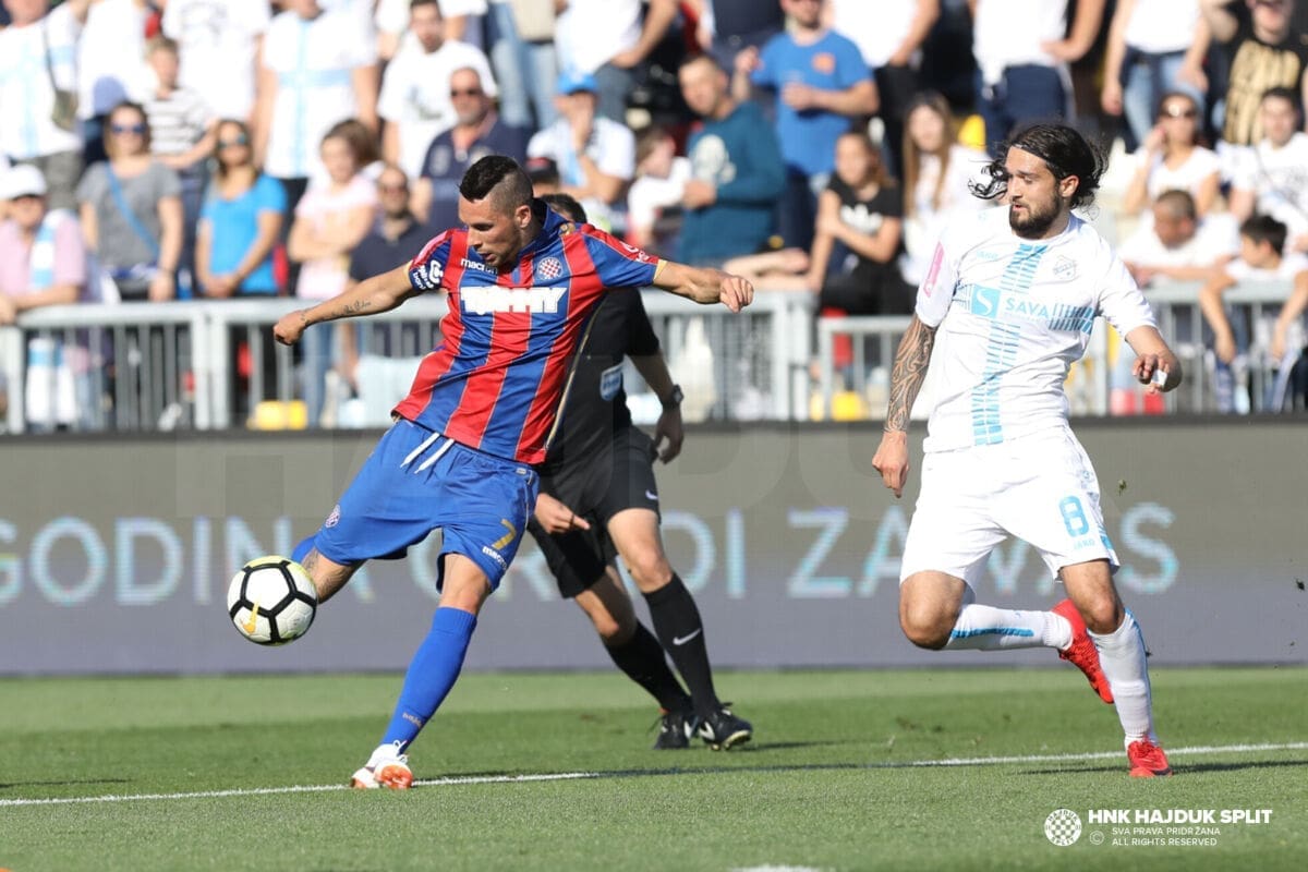 JADRANSKI DERBI Hajduk u posljednjem kolu izgubio od Rijeke 3:1 i završio kao trećeplasirani