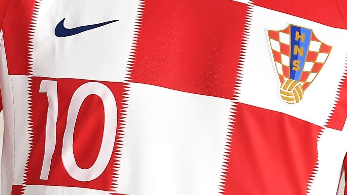 Most: Tražimo da Hrvatski nogometni savez obznani imena dužnosnika koji s njima putuju na SP u Rusiji