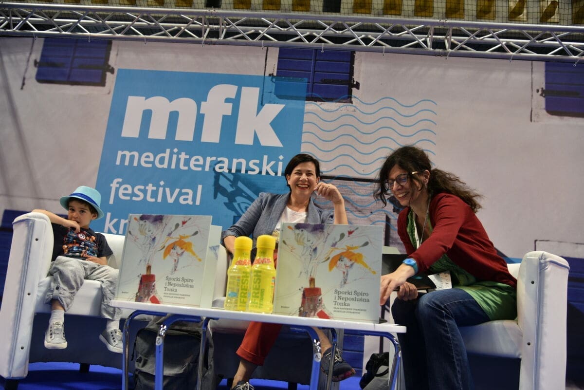 MFK se održava unatoč koroni: Izliječite se knjigama na splitskim Gripama