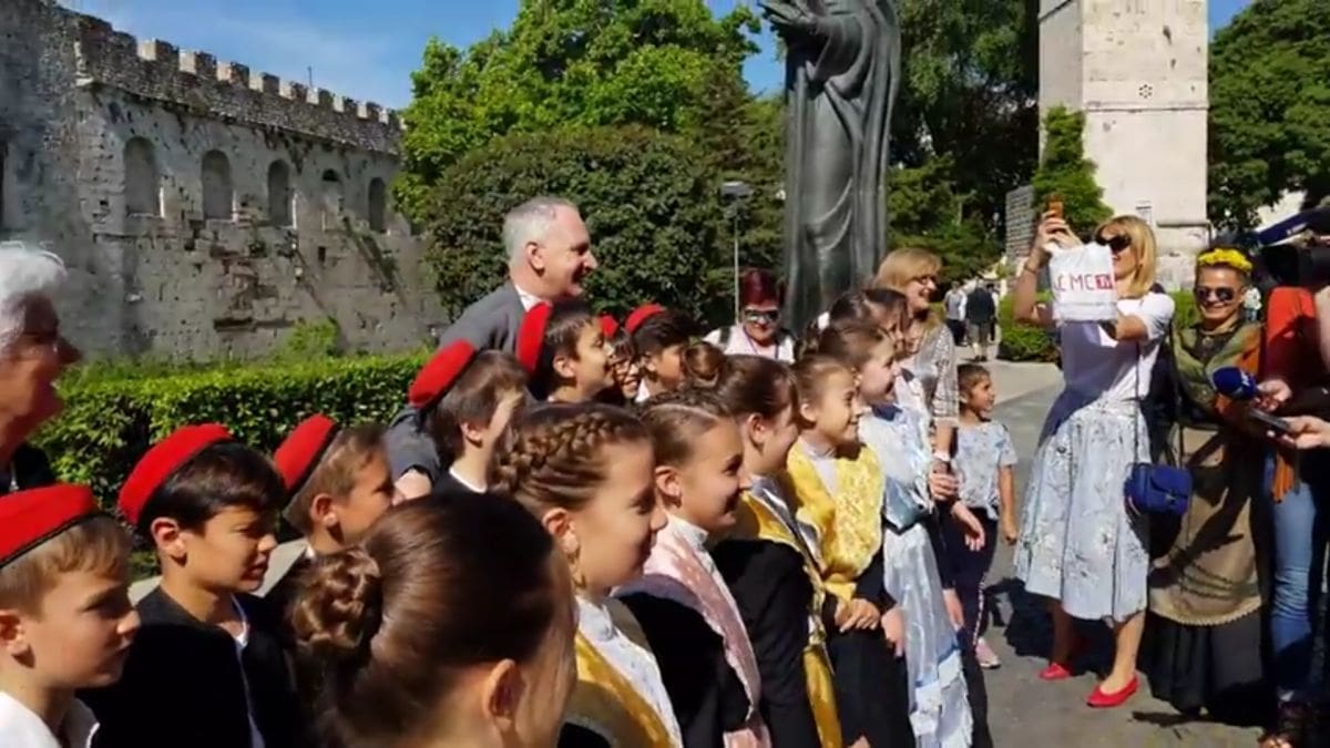 Andro Krstulović Opara čestitao blagdan svetog Dujma najmlađima