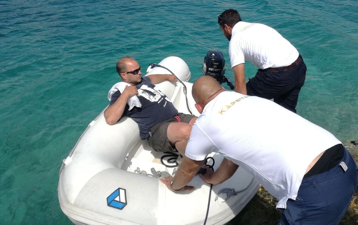 Spasilačka akcija na Hvaru: Nijemac s posjekotinom i lomom koljena hitno prebačen u KBC Split