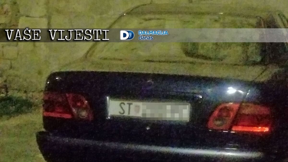 Carsko parkiranje: Kako parkirati u strogo pješačkoj zoni uz zidine Dioklecijanove palače?