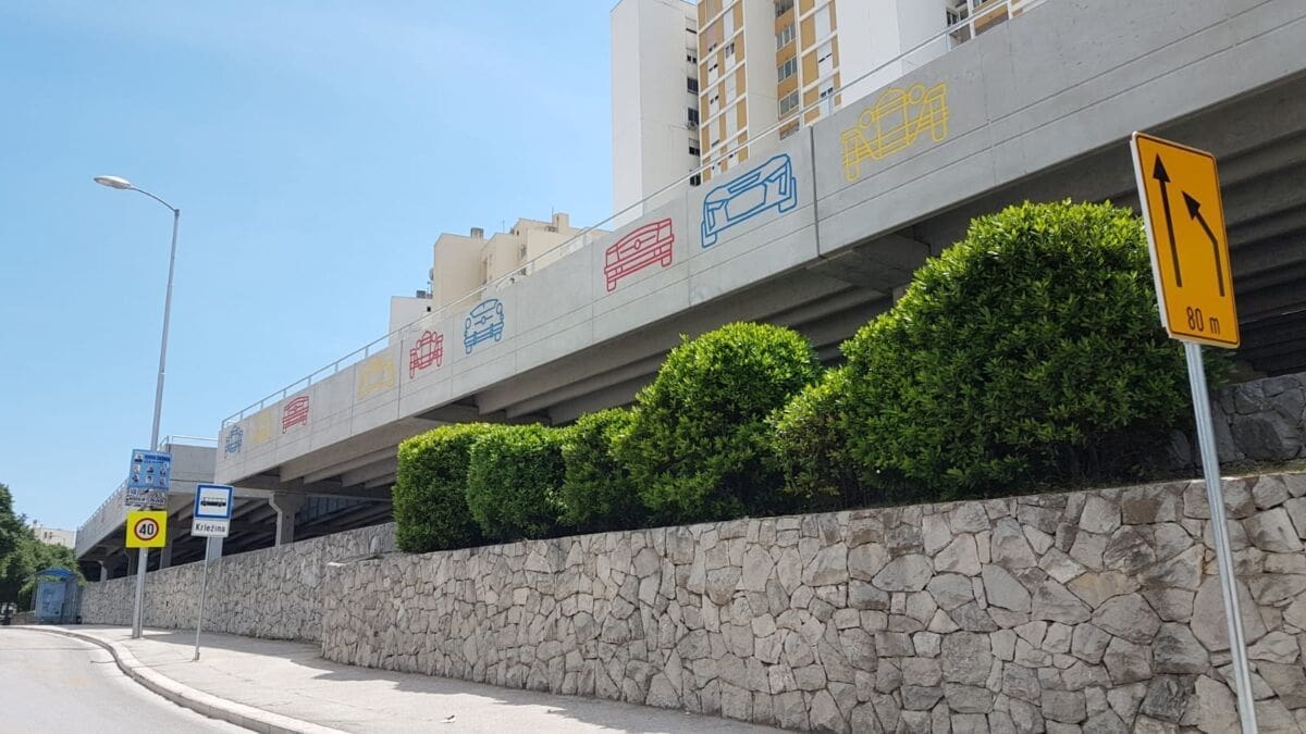 OBAVIJEST ZA STANARE VISOKE I SUĆIDRA "Za korištenje garažnih mjesta podnesite zahtjev"