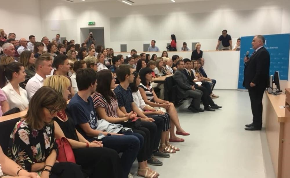 Župan Boban nagradio najbolje učenike osnovnih i srednjih škola s područja Splitsko-dalmatinske županije