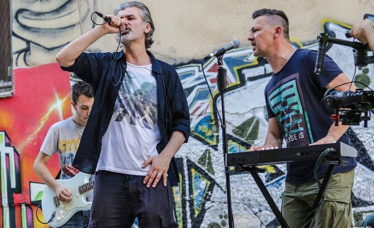 "Glavom u prsi (ka Zidane)": Dogma i Saša Antić iz TBF-a šalju direktnu poruku društvu