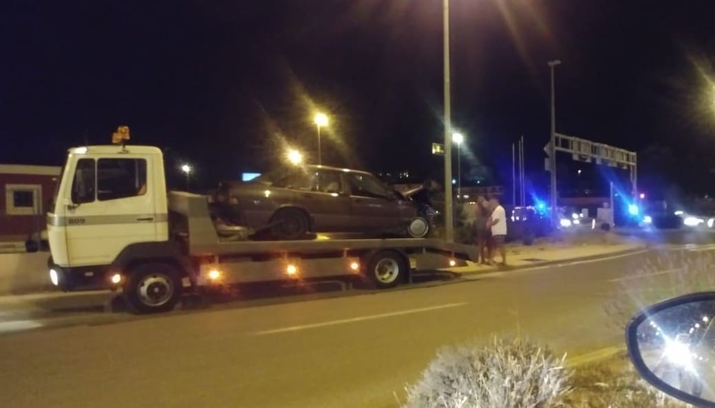 Na ulazu u Stobreč sudarila se dva osobna autombila