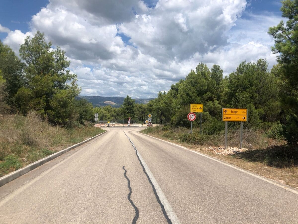 ciovo_cesta_zedno_01