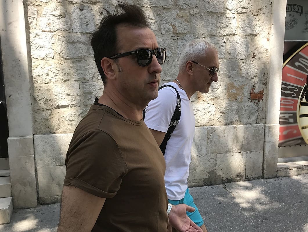 Hari Mata Hari uoči večerašnjeg koncerta na Sustipanu prošetao Splitom: Nisam DJ s Ultre, ali obećavam spektakl