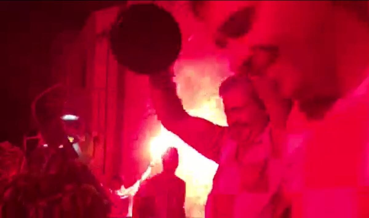 Pogledajte reakciju osoblja ugostiteljskog objekta u Hvaru kada je Rakitić "pokopao" Dansku