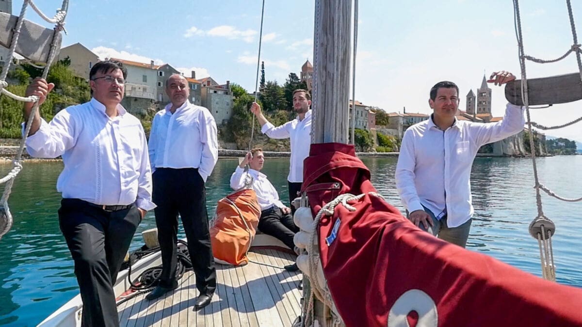 Klapa Sol i Marko Pecotić predstavljaju novi spot uz recital Špire Guberine