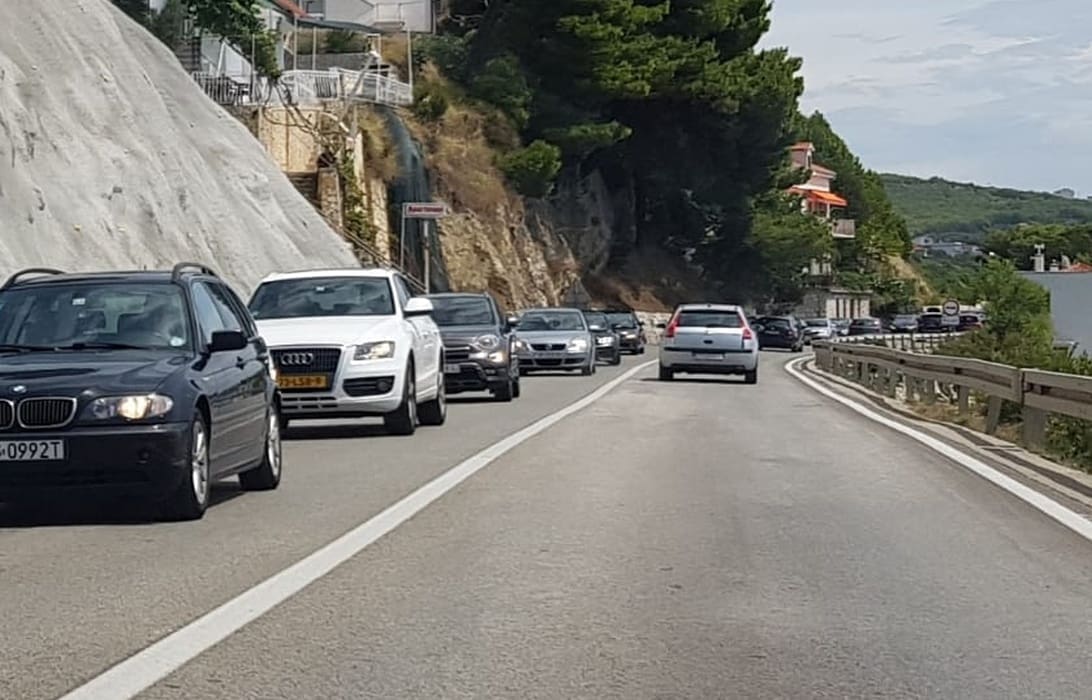 "Hitno nam treba Nacionalni stadion u Omišu!"