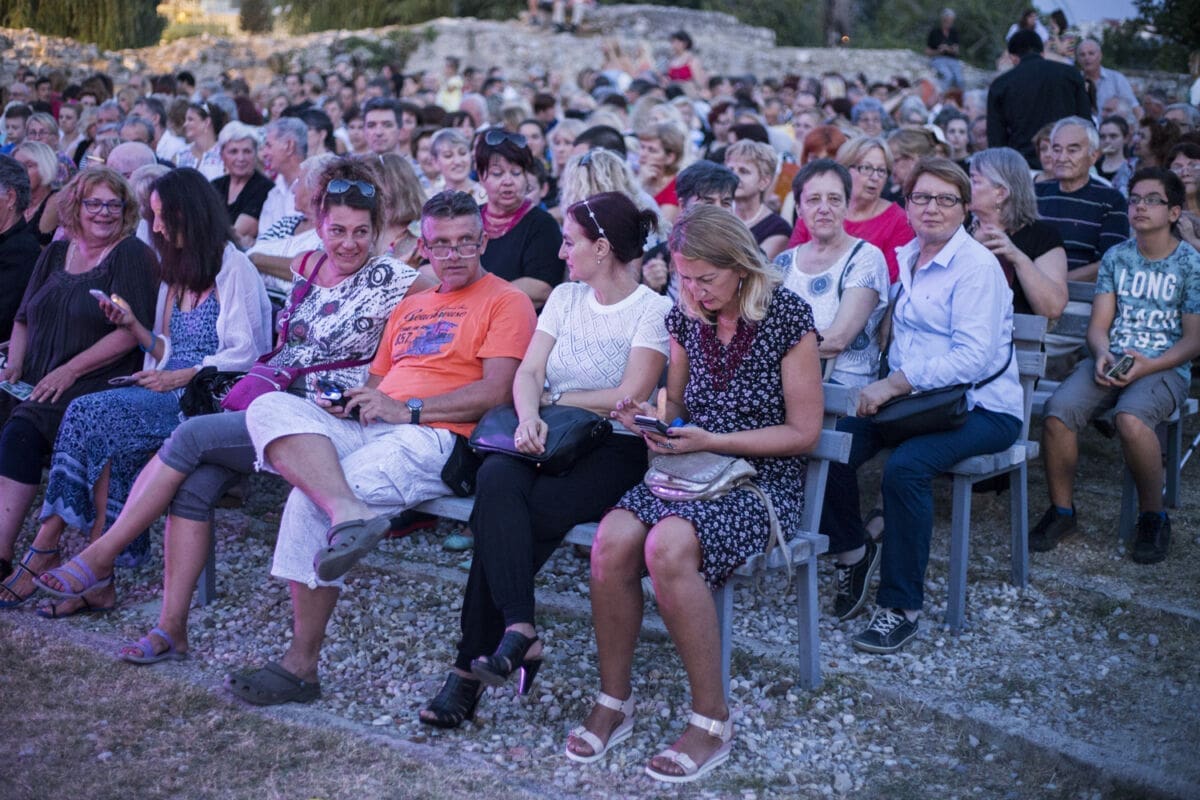 solinsko_kulturno_ljeto_otvaranje_gradska_glazba_zvonimir_goran_karan_(1)