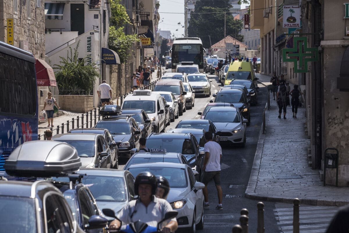 Splitski SDP: Promet prema Gradskoj luci - improvizacija koja je dodatno pogoršala situaciju