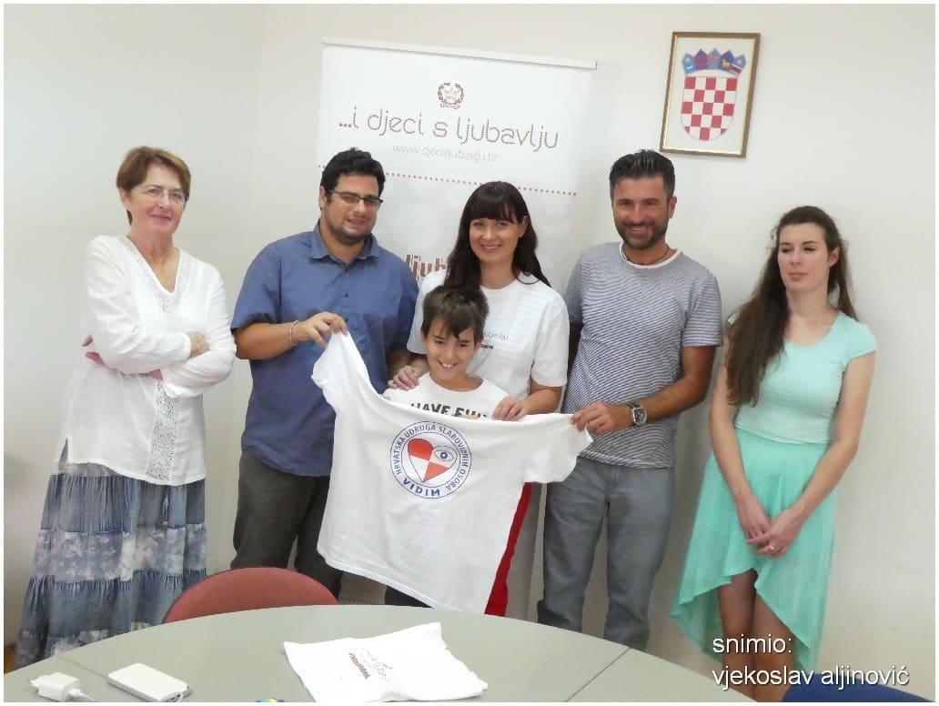 "ŽELIM VJEŽBATI VID" Splitska udruga VIDIM potpisala partnerstvo s riječkom udrugom "...i djeci s ljubavlju"