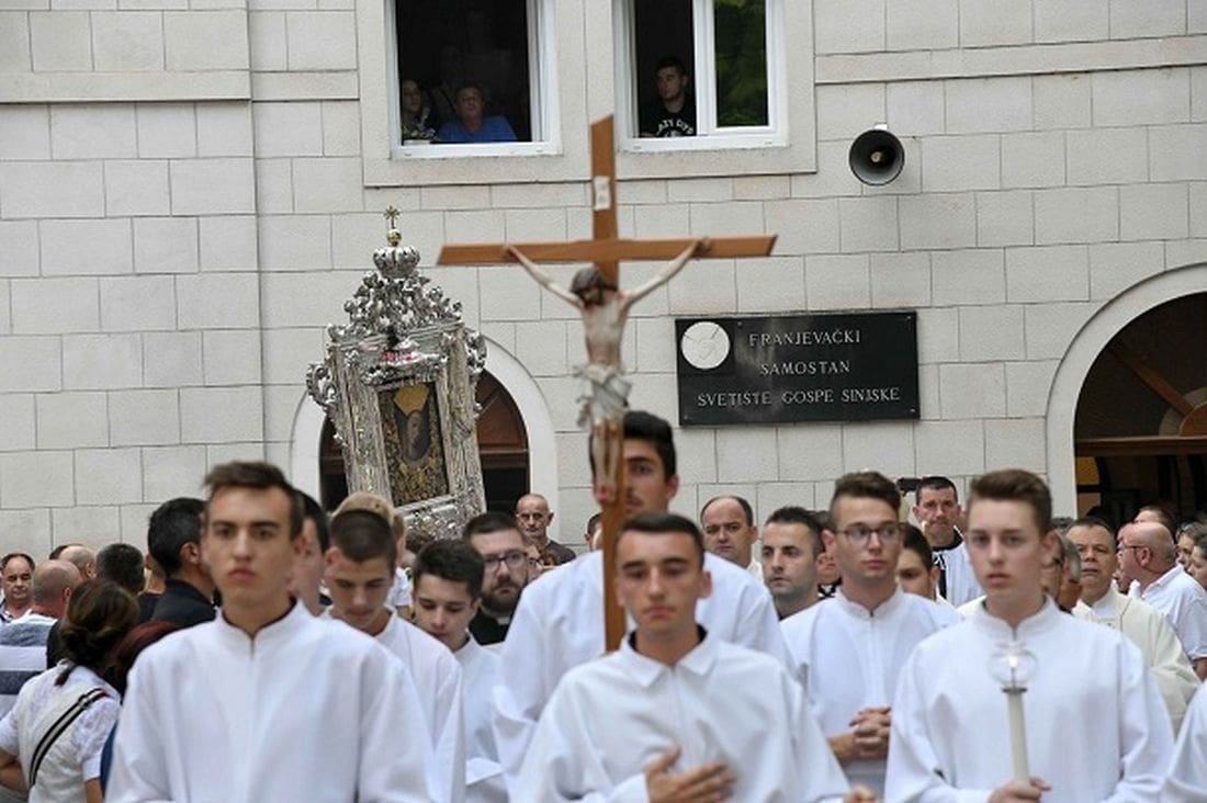 Vigilija Velike Gospe u Sinju: Euharistijsko slavlje predvodio mons. Ivan Šaško