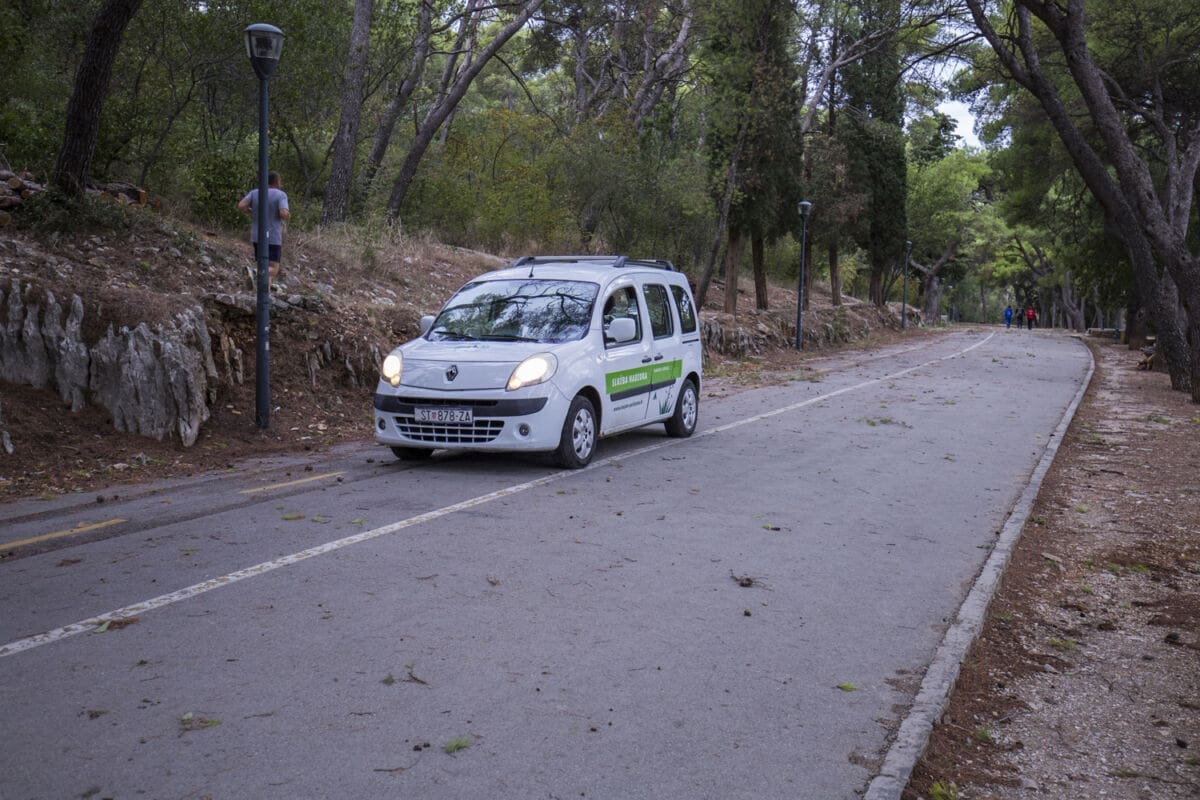 bura_steta_grane_stupovi_znjan_blatine_marjan_semafor_(24)