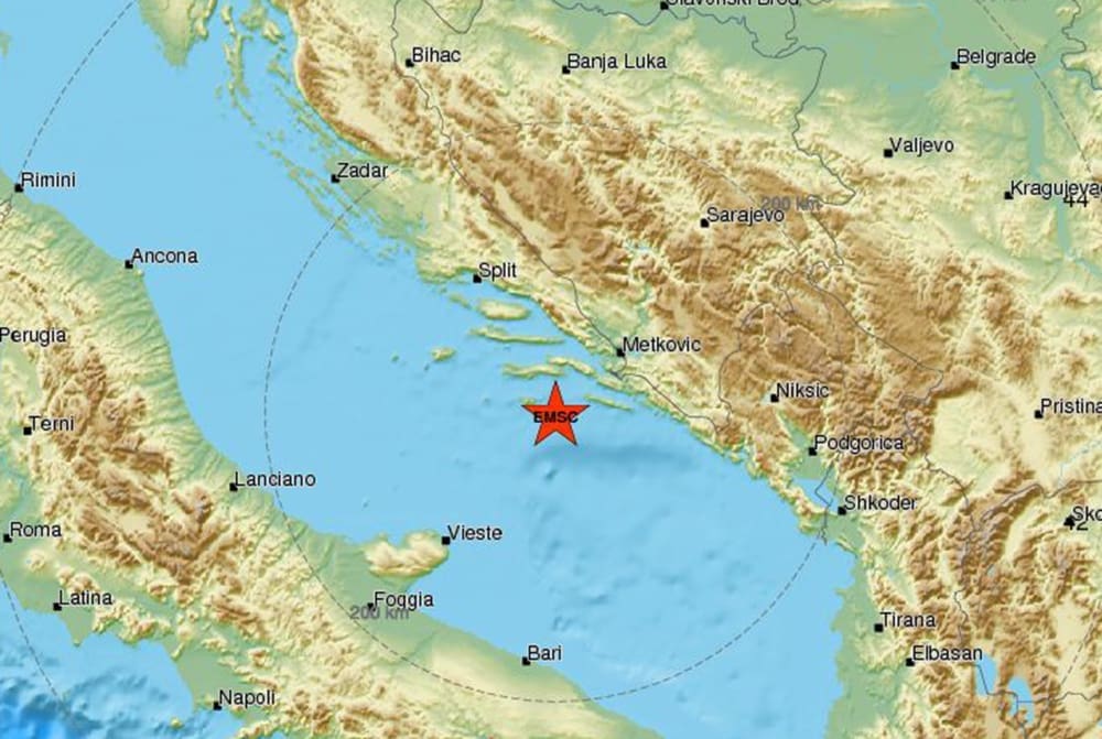 PONOVNO SE TRESLA DALMACIJA Epicentar kod Lastova