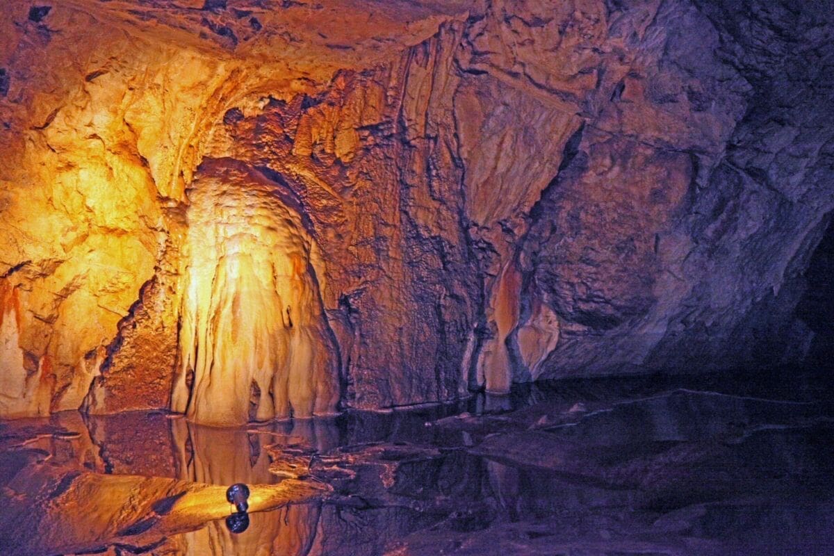 Vjetrenica: Jedna od najljepših hercegovačkih špilja nalazi se 15-ak kilometara od Jadrana