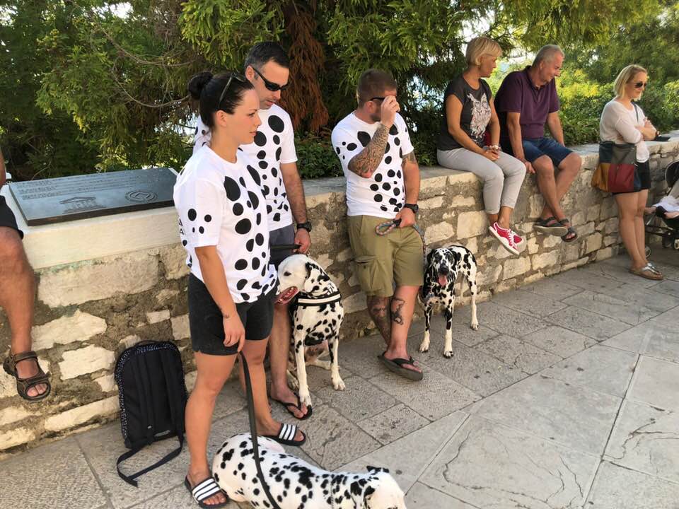 Šime Strikoman milenijskom fotografijom dalmatinskih pasa ukazao na sve manji broj točkastih ljubimaca