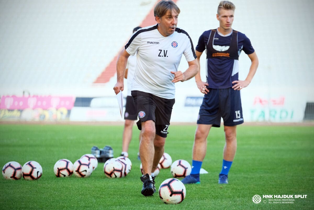 Bijeli odradili popodnevni trening na glavnom travnjaku