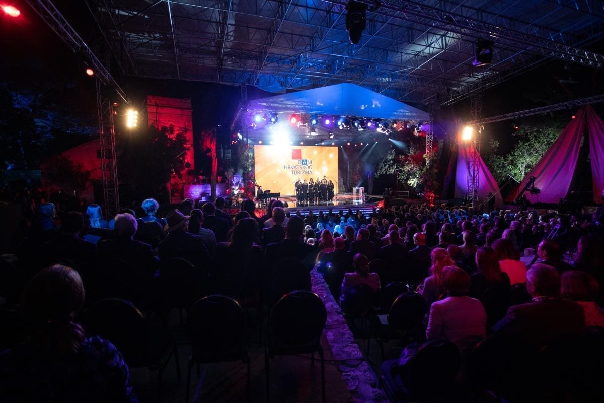 DODIJELJENE TURISTIČKE NAGRADE Marina godine je Marina Frapa, najbolji kamp je Zaton Holiday resort