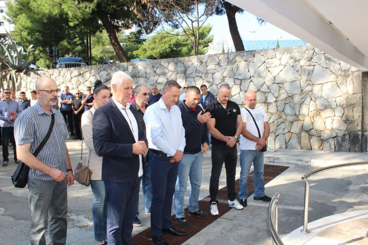 KOMEMORACIJA ISPRED HVIDRINE GARAŽE 'Život Andrije Bartulića je krasilo domoljublje i čovječnost'