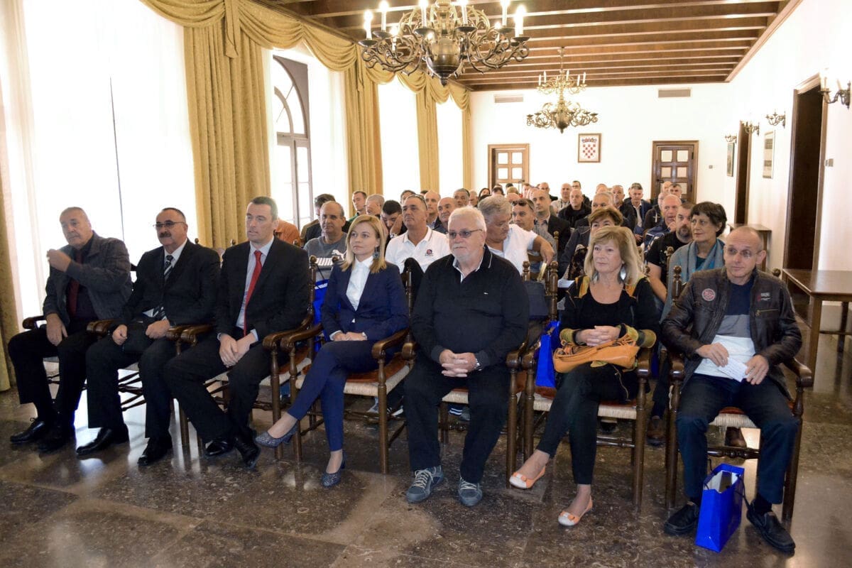 split_dan_darivatelja (1)