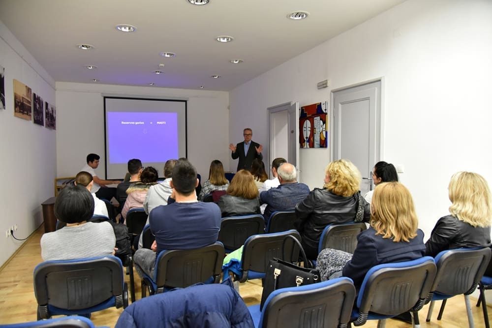 Održano predavanje o važnosti ranoga otkrivanja dijabetesa kod djece i adolescenata