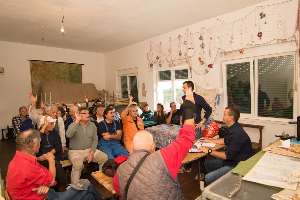 BIT ĆE UČINKA Sjajne reakcije Trogirana na projekt "I tebe se pita!“, gradonačelnik Bilić: Prezadovoljni smo odazivom građana, ovo je osmišljeno za njih