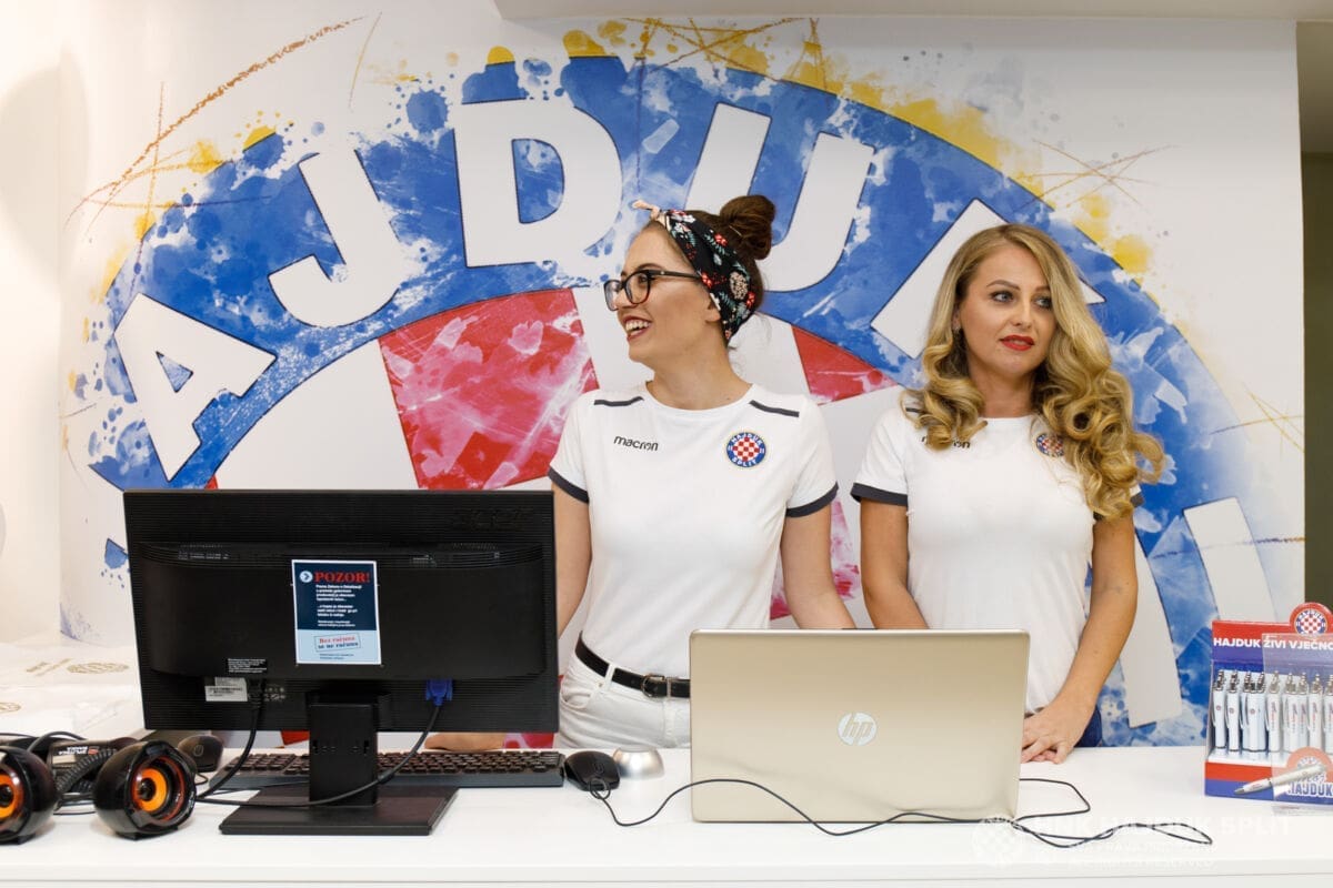 hajduk_fan_shop_(7)